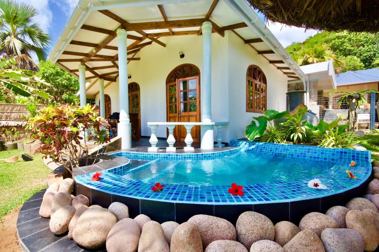 Sea Splash Self Catering And La Petite Maison Grand Anse  Exterior photo