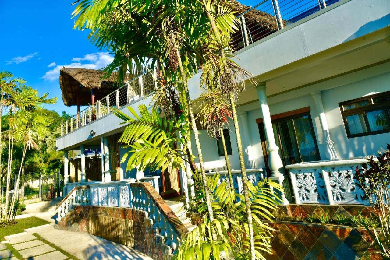 Sea Splash Self Catering And La Petite Maison Grand Anse  Exterior photo