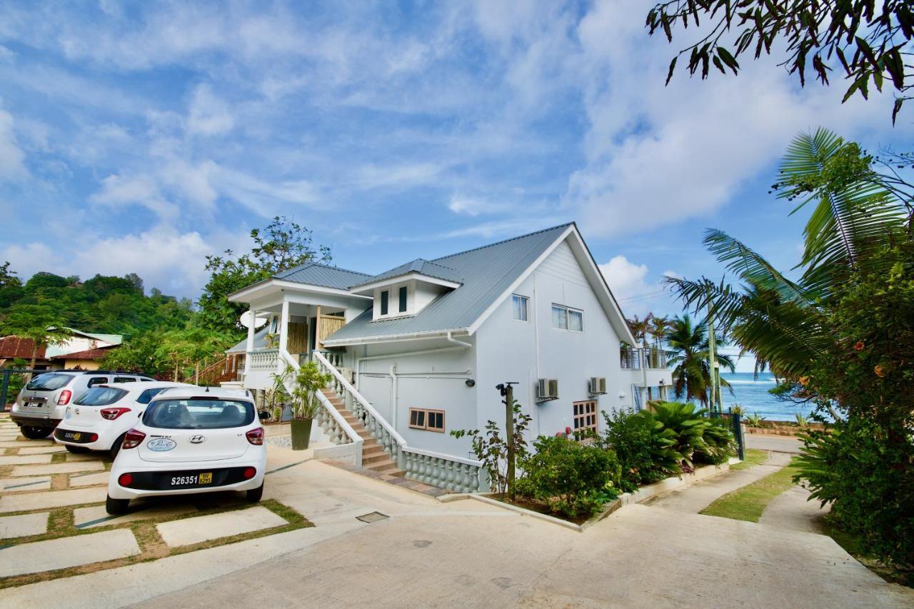 Sea Splash Self Catering And La Petite Maison Grand Anse  Exterior photo
